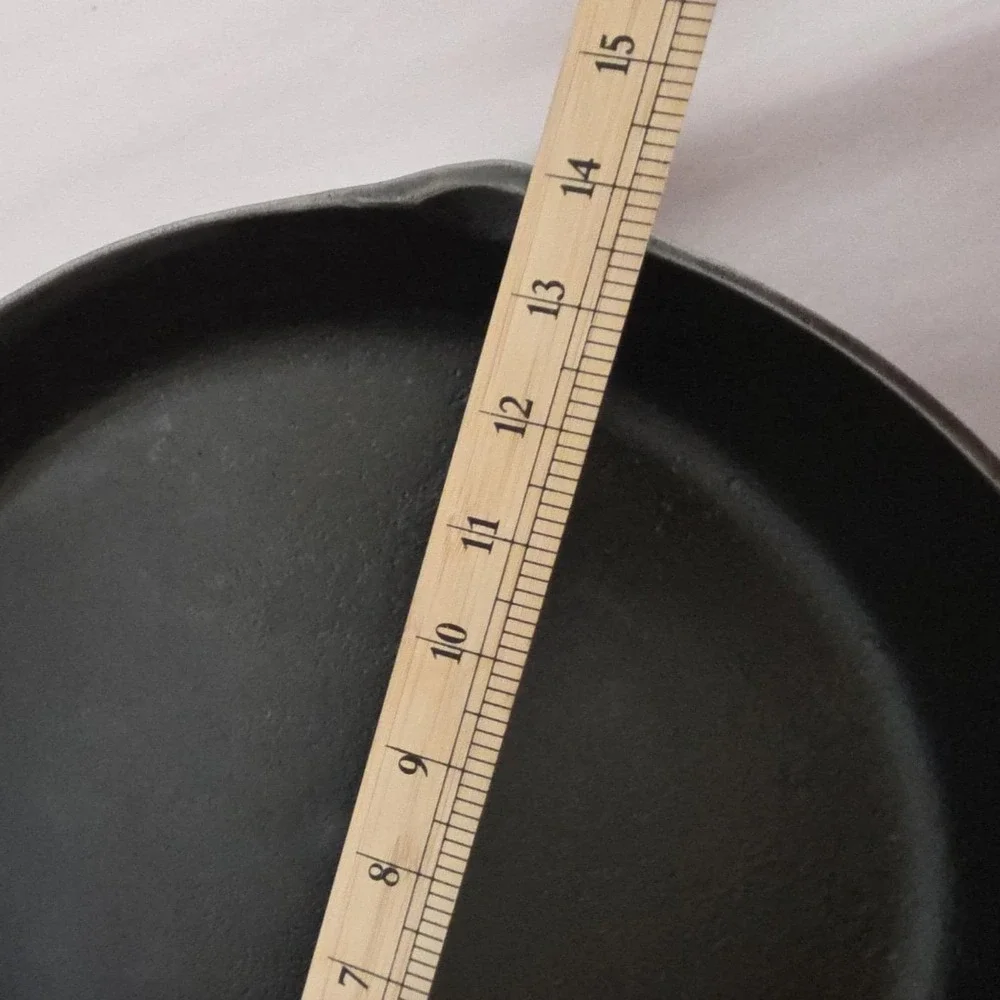VTG BSR Century Series no 12 cast iron skillet made in USA Heat Ring. Sits Flat